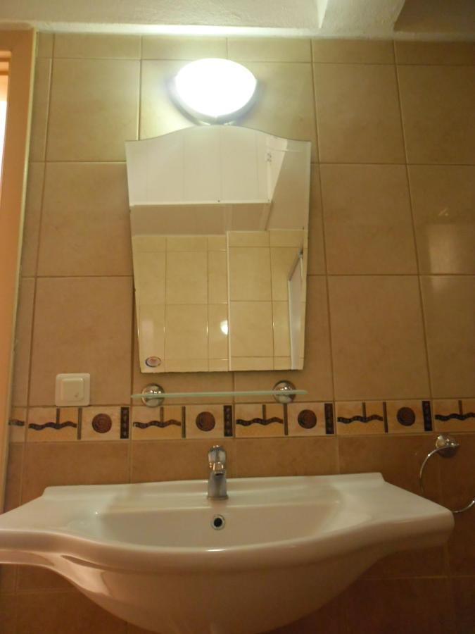 Maviev Otel Кешме Номер фото