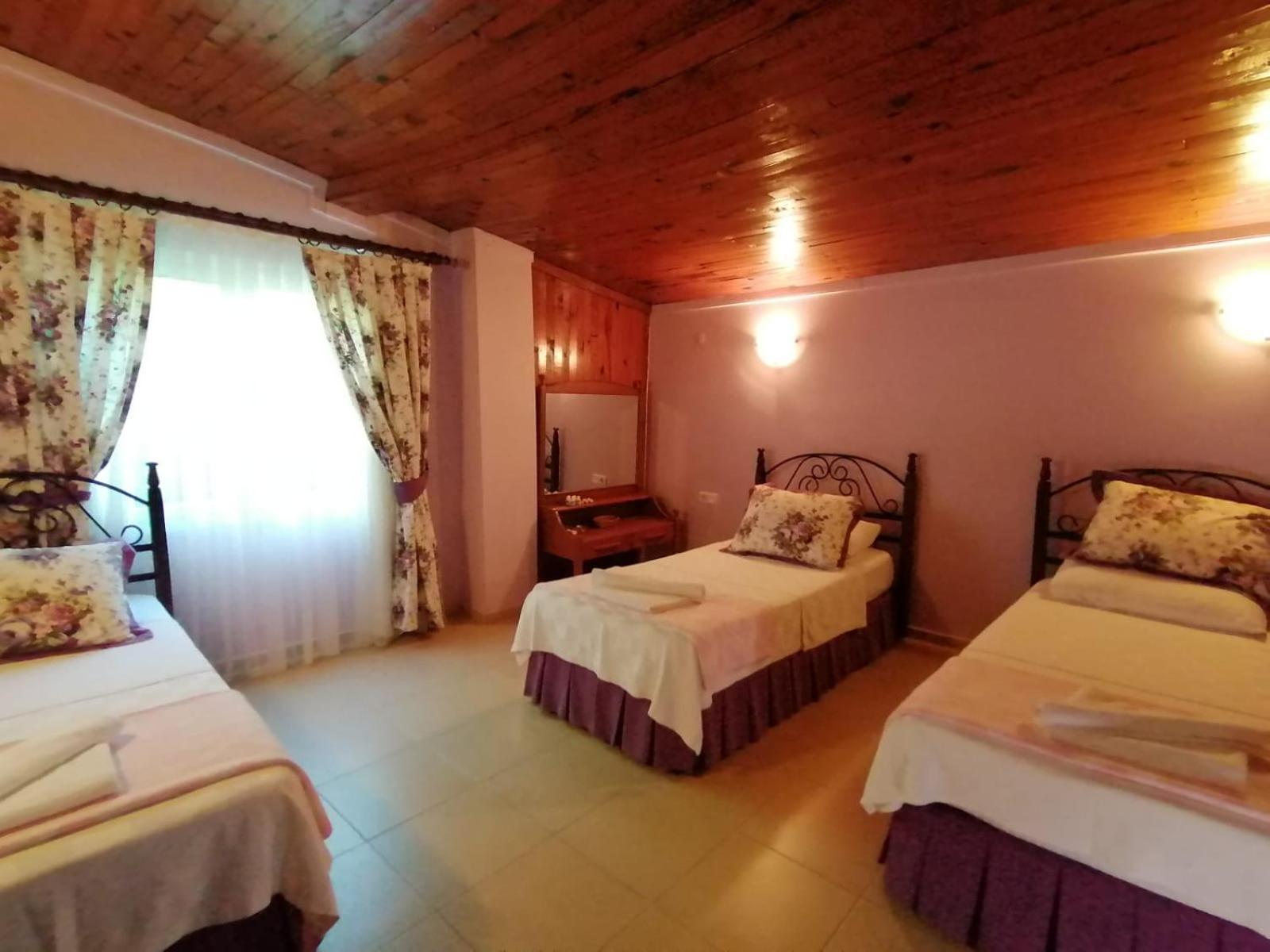 Maviev Otel Кешме Номер фото